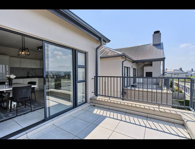 2 BEDROOM APARTMENT FOR SALE IN THE POLOFIELDS